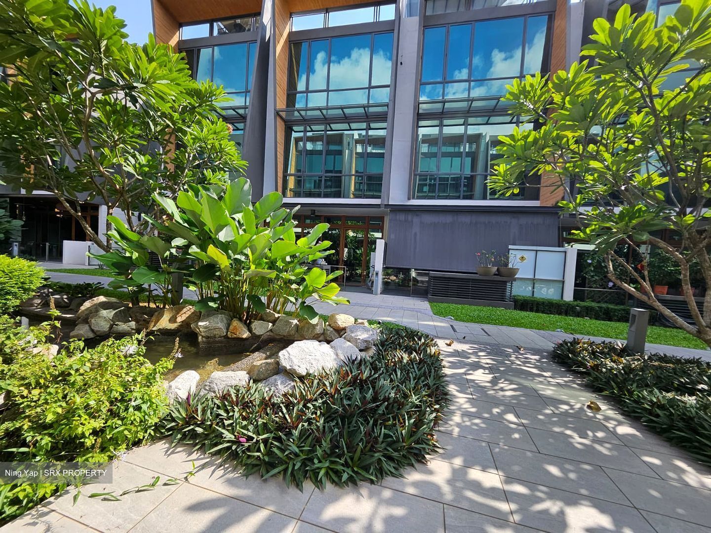 Belgravia Green (D28), Terrace #593111361